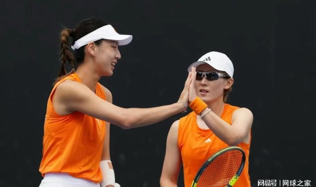 开云体育网址-王欣瑜爆大冷拒握手震动舆论，网友：这件事力挺“赛右”姐妹