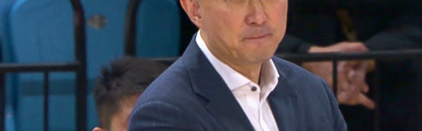 领先18分输球！杜锋点评一针见血，批评了广东队4名球员