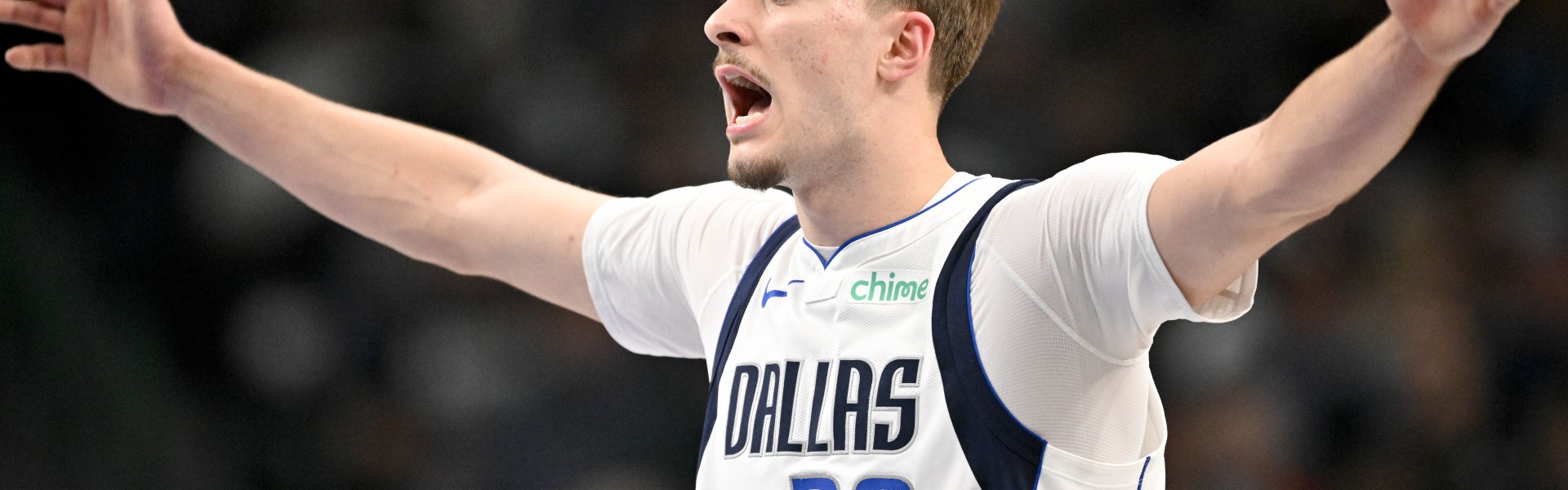 基德：弗拉格的组织能力明显提升了 视野分球创造机会能力很棒